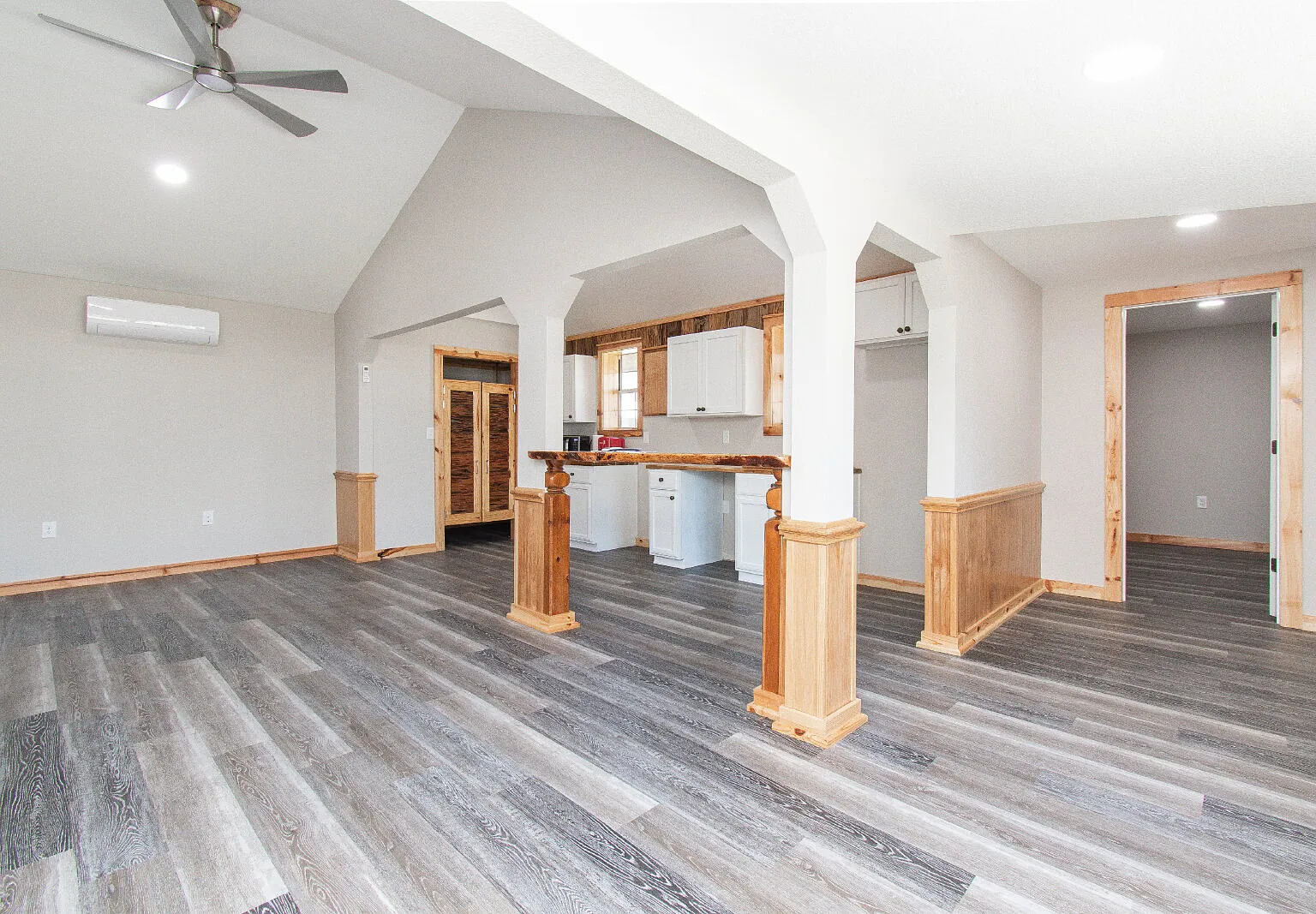 1 bed, 1.0 bath, 1200 sqft, $1,195 — Photo 2