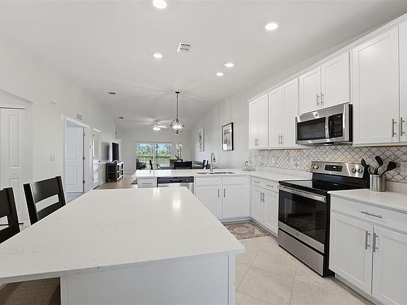 5th image of 12440 WELLEN GOLF STREET #201