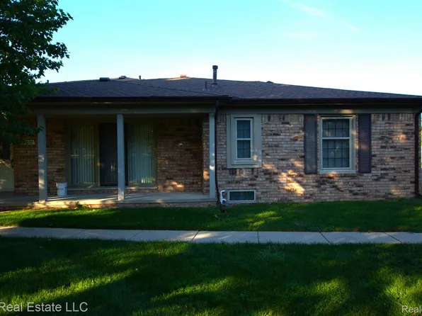 49101 Philadelphia Ct, Shelby Township, MI 48315