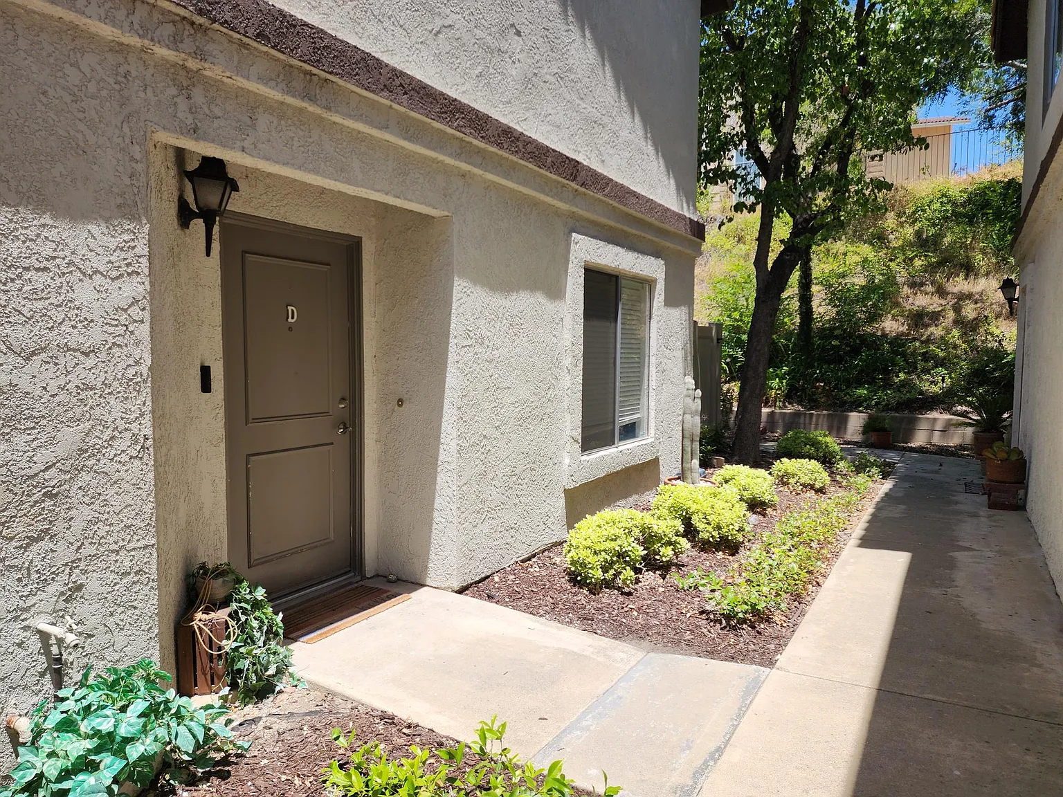 2 bed, 2.5 bath, 1157 sqft, $3,160 — Photo 3