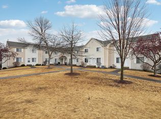 13116 Murdock Ter, Eden Prairie, MN 55347