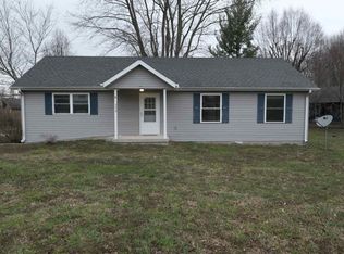 350 Shyla Ln, Bloomfield, IN 47424