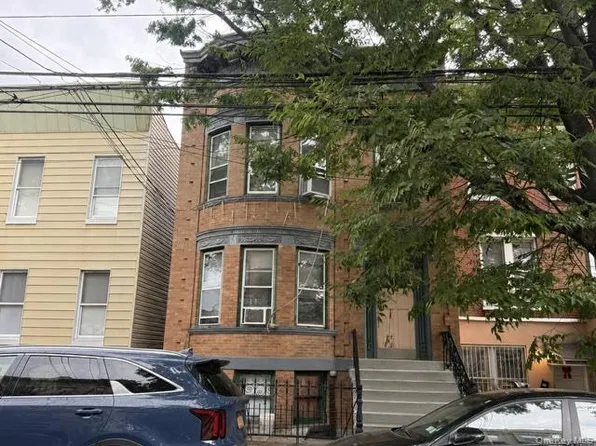 14-28 30th Drive, Astoria, NY 11102