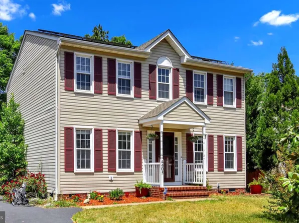 4405 Caven Ct N, Fredericksburg, VA 22408