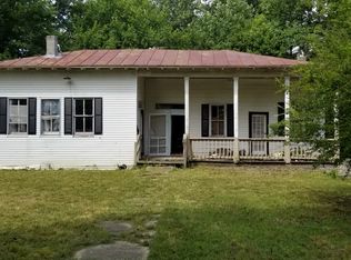 22342 File Rd, Bowling Green, VA 22427