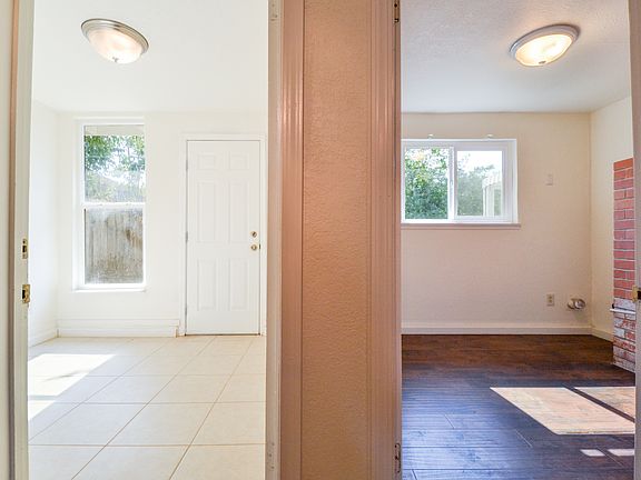 5th image of 9900 Lincoln Village Dr