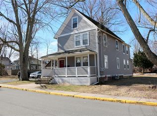 88 Woodward Ave, Middletown, CT 06457