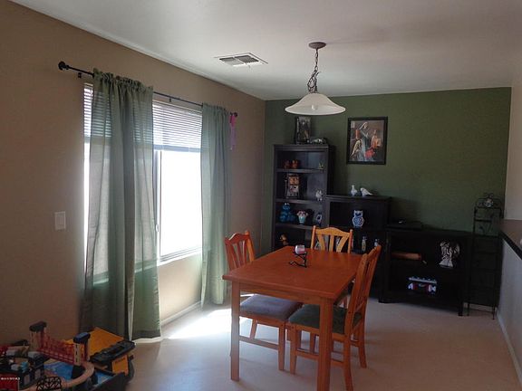 3rd image of 655 W Desert Blossom Dr
