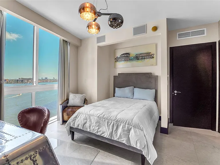 465 Brickell Ave #1001 — Photo 33