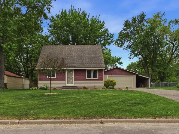 714 109th Ave NW, Coon Rapids, MN 55448