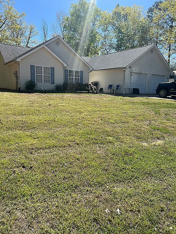 5302 Morgan Manor Dr photo 1
