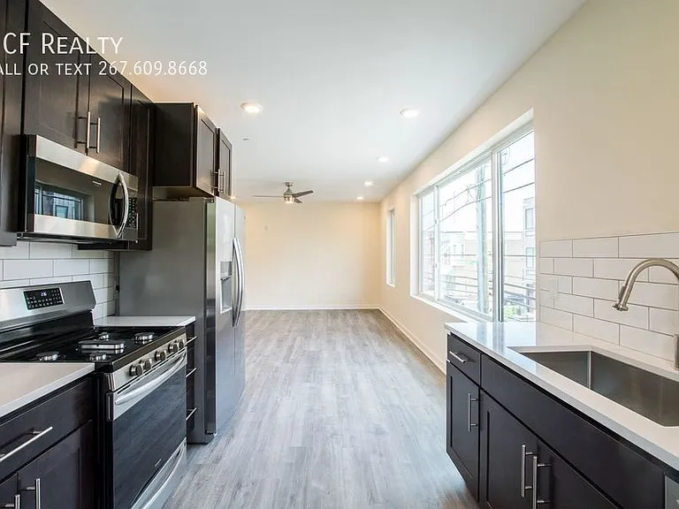 1300 S 24th St #D2 — Photo 1