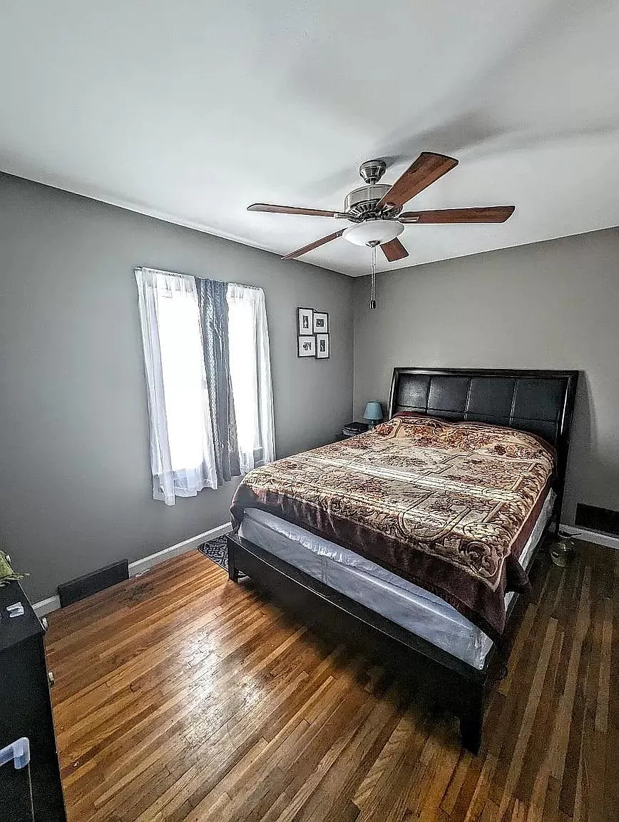2 bed, 1824 sqft, $1,295 — Photo 3