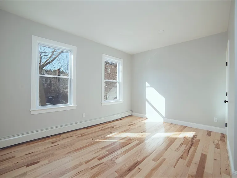 10 Duffley Ct #2 — Photo 12