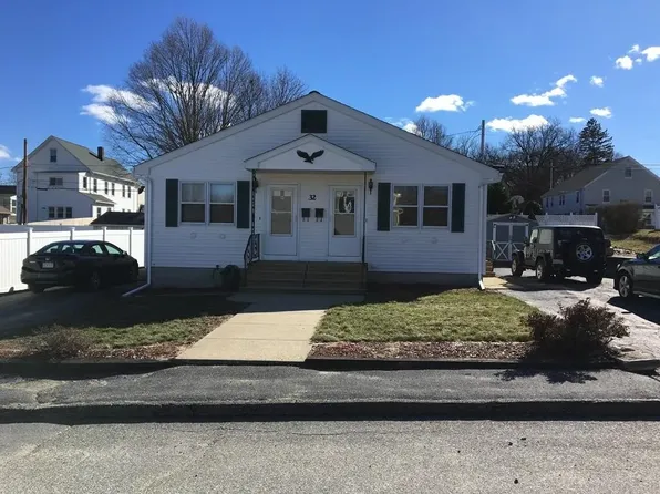 32 Marlboro St #1, Worcester, MA 01604