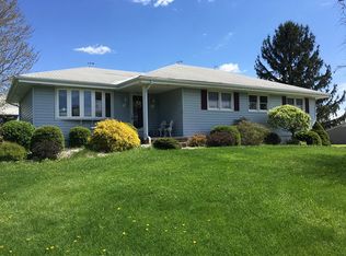 5844 Fairmont Pike Rd, Wheeling, WV 26003