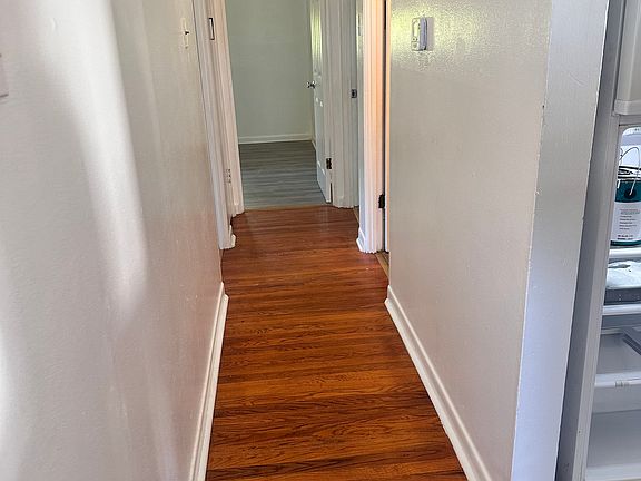5th image of 10304 Saint Ann Ln