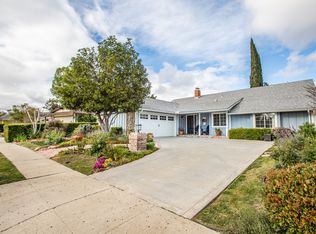 166 N Satinwood Ave, Oak Park, CA 91377