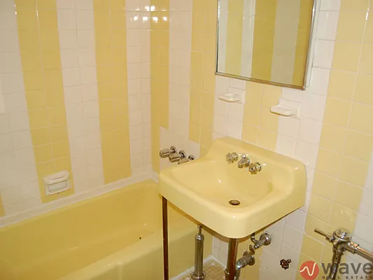 Rented by Wave Real Estate Group | media 15