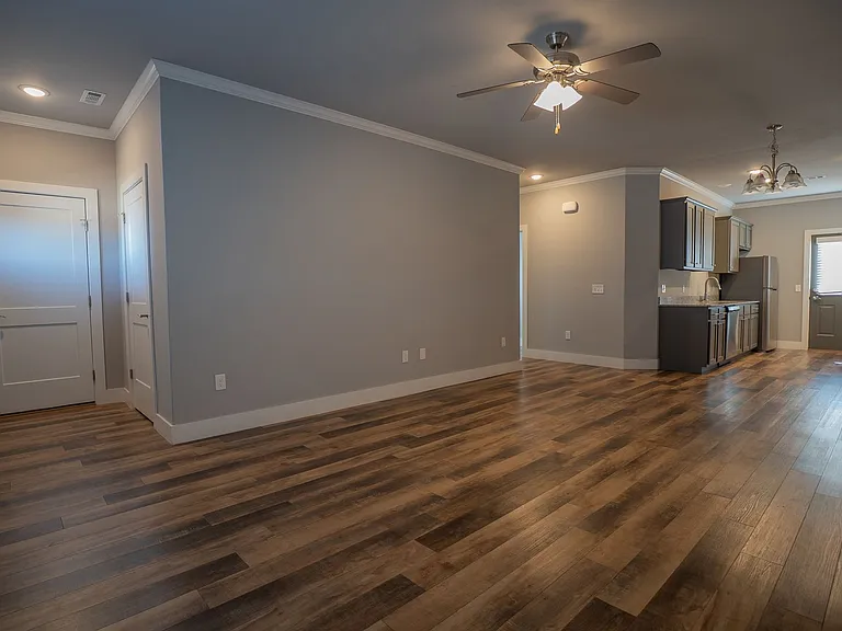 1703 Booker Cir — Photo 5