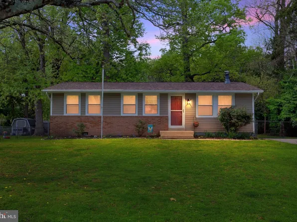 9773 Emerald Ln, Newburg, MD 20664