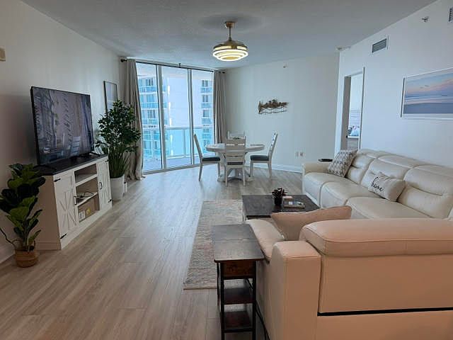 Living and dining area