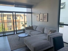 The Q Lofts - 750 W Fir St San Diego CA | Zillow