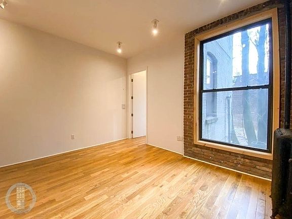 4th image of 62 New York Ave #1F