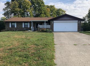 115 Sherry Ln, Lewisburg, OH 45338