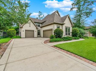 10 N Fremont Ridge Loop, The Woodlands, TX 77389