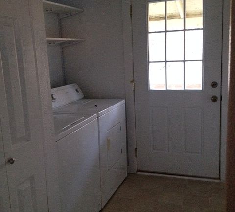 5th image of 409 Bremerton Blvd W