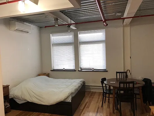 Rented by Dream Space Realty | media 9