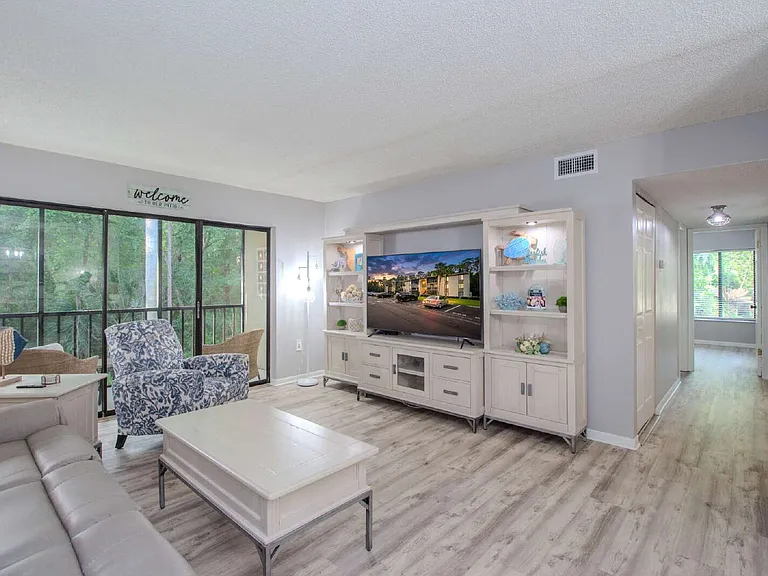 3101 Lake Pine Way #G2 — Photo 2
