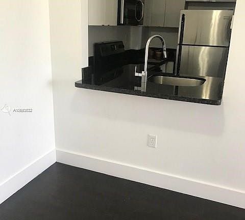 4th image of 8185 NW 7th St APT 303