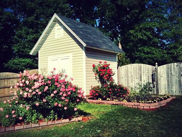 2nd image of 3204 Victoria Park Ln