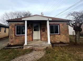 20038 Champaign St, Taylor, MI 48180