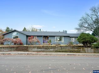 400 33rd Pl, Philomath, OR 97370