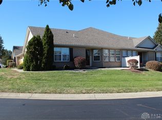5000 Twin Lakes Cir, Clayton, OH