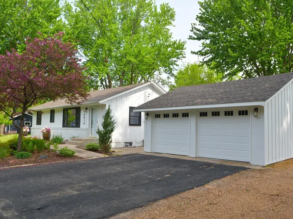 16816 Scenic Ln N, Minnetonka, MN 55345