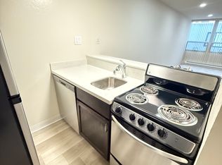 1421 Bellevue Ave #C07, Burlingame, CA 94010