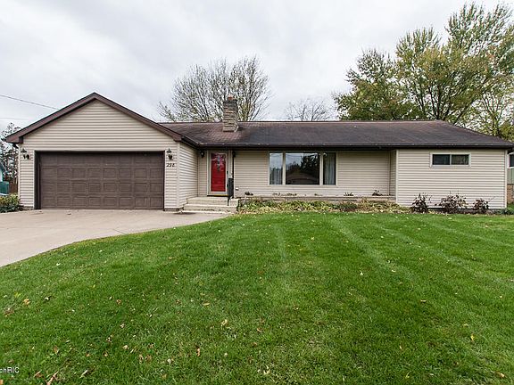 2nd image of 298 Pennbrook Trl