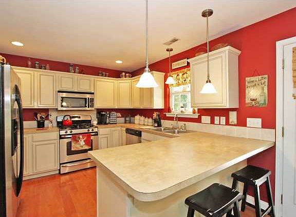 5th image of this home