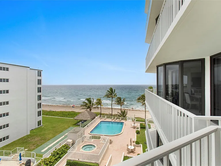 2917 S Ocean Blvd #501 — Photo 34