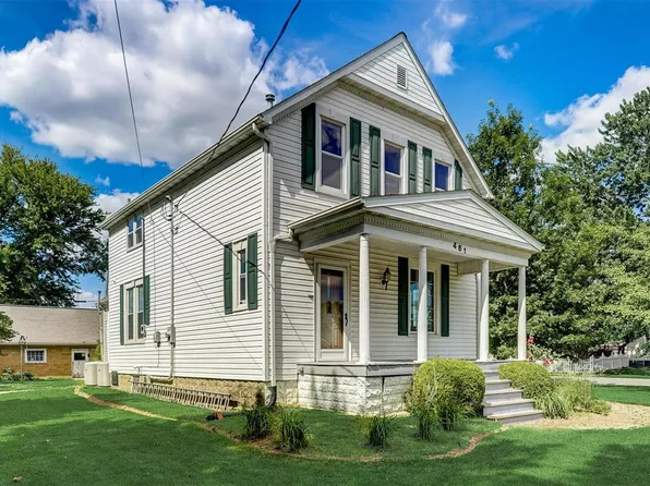 461 S 2nd St, Breese, IL 62230