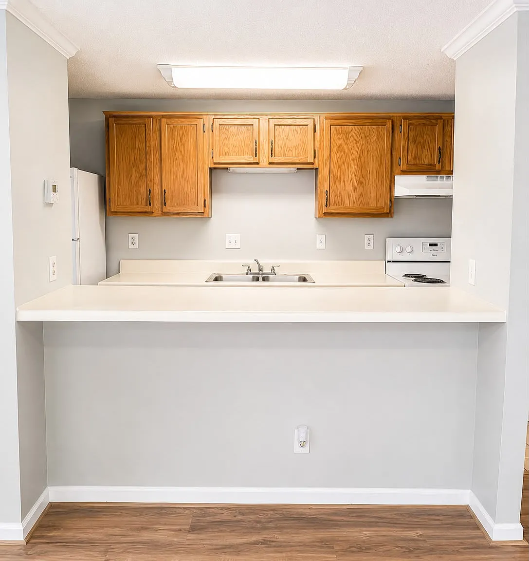 2 bed, 952 sqft, $1,450 — Photo 1
