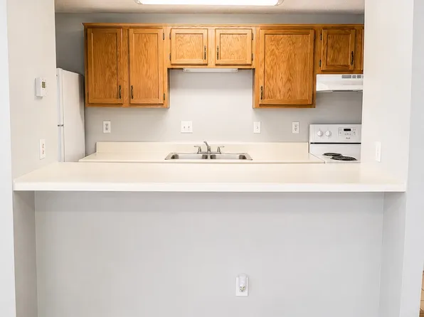 9333 Old Concord Rd APT F, Charlotte, NC 28213