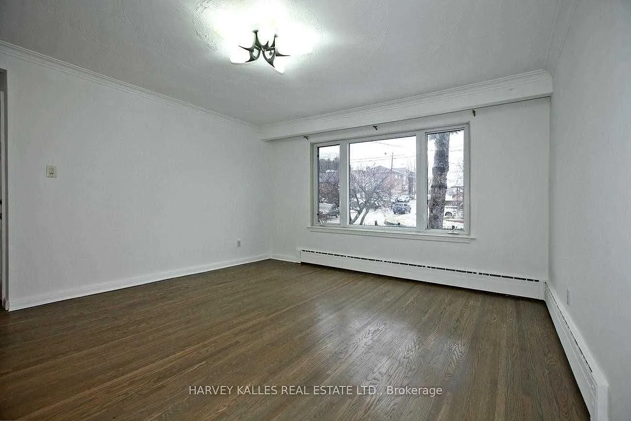 3 bed, $2,300 — Photo 3