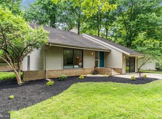 10 Tapiola Ct, Rockville, MD 20850