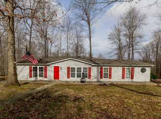 1009 Peery Rd, Kingston Springs, TN 37082