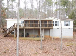 1367 Great Creek Dr, La Crosse, VA 23950